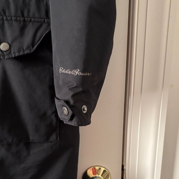 Eddie Bauer Black Parka with Faux Fur Hood - EUC - WeatherEdge - Picture 3 of 9